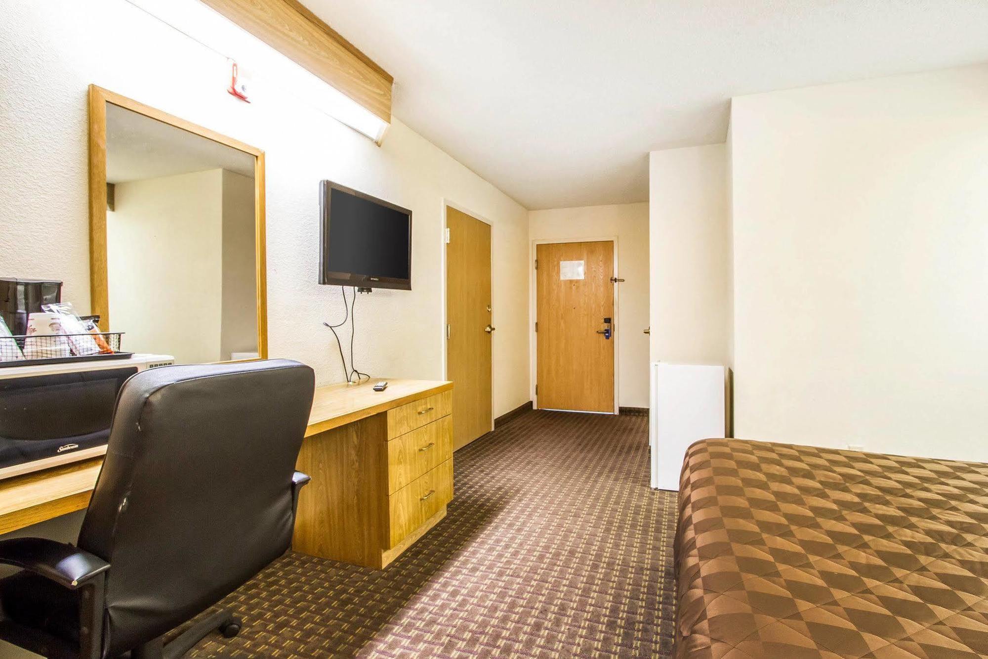 Rodeway Inn Memphis Zewnętrze zdjęcie