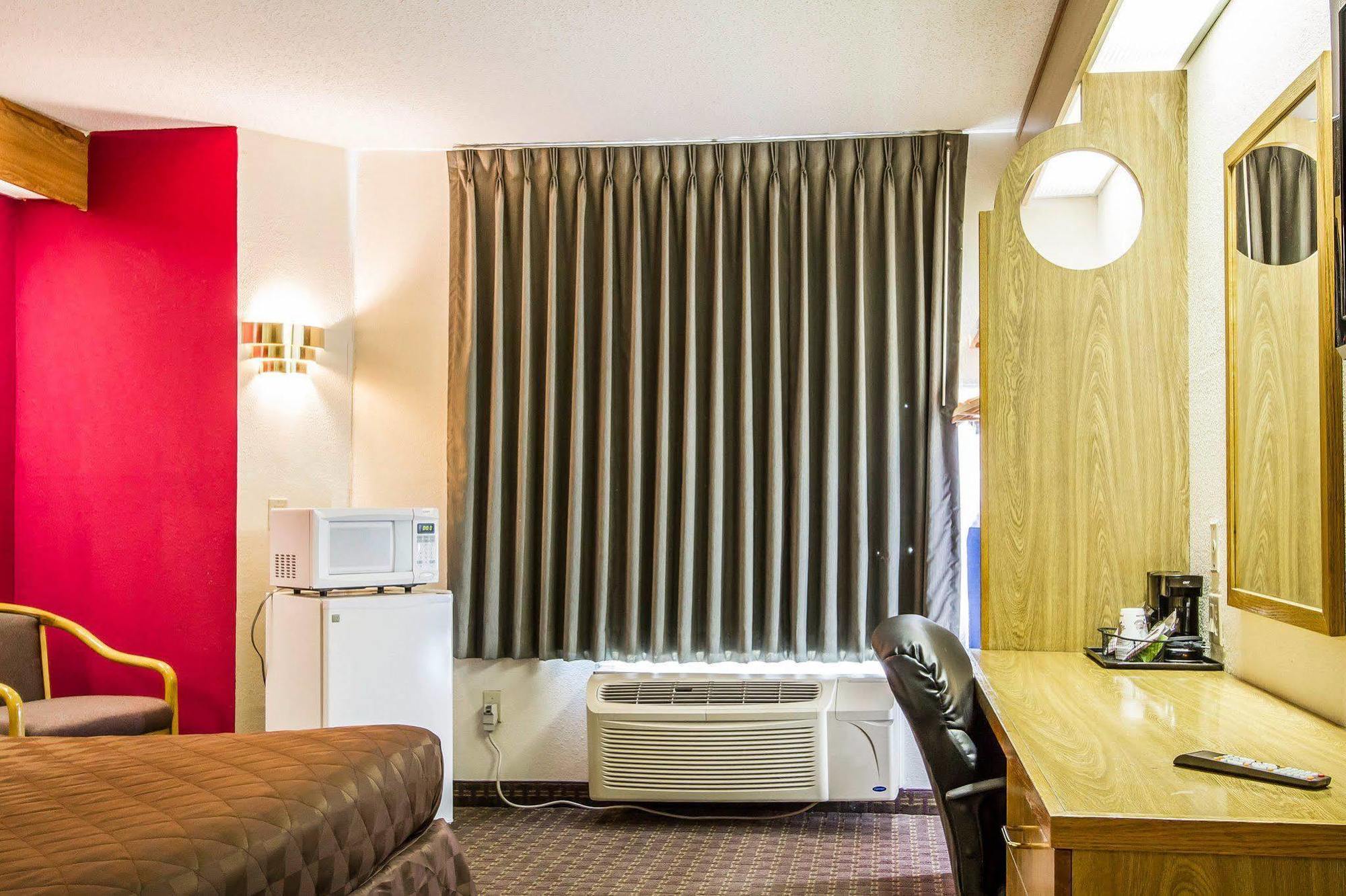 Rodeway Inn Memphis Zewnętrze zdjęcie